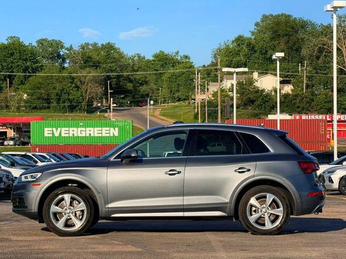 Monsoon Gray Metallic 2020 Audi Q5 45 Premium Plus