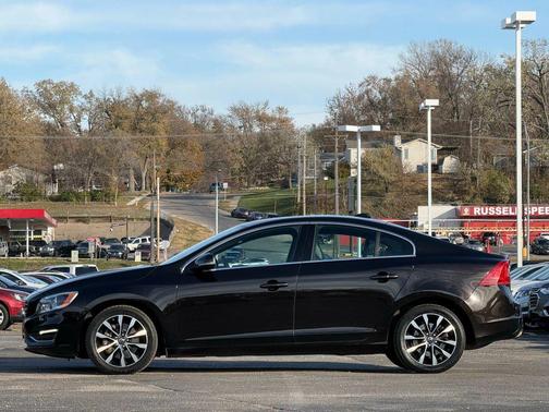 2015 Volvo S60 T5 Platinum