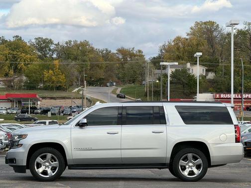 2016 Chevrolet Suburban LT