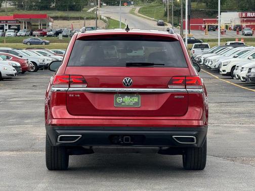 2021 Volkswagen Atlas SE 4Motion w/Tech Pkg (2021.5) Sport Utility 4D