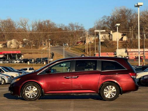 Deep Scarlet Pearl 2016 Honda Odyssey EX-L