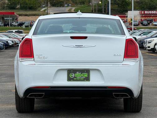 2020 Chrysler 300 Limited