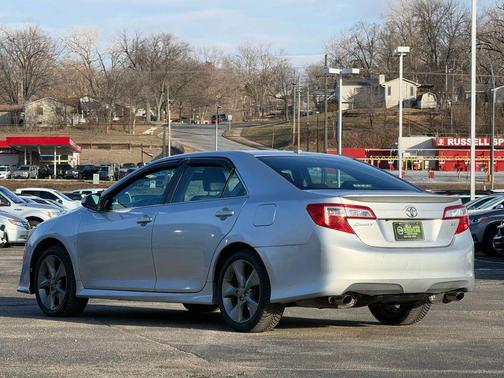 2012 Toyota Camry SE
