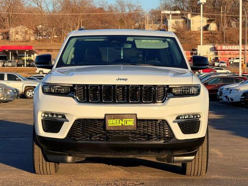 2022 Jeep Grand Cherokee 4xe Base