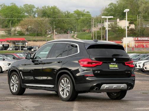 Black 2018 BMW X3 xDrive30i
