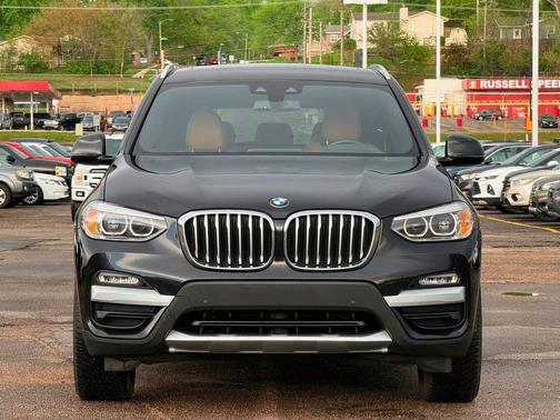 Black 2018 BMW X3 xDrive30i