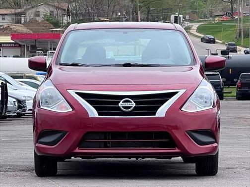 2019 Nissan Versa 1.6 SV