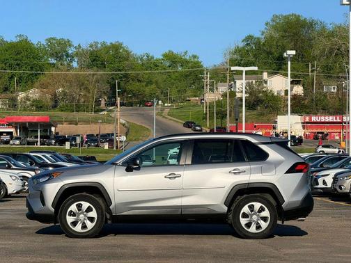 Silver Sky Metallic 2021 Toyota RAV4 LE