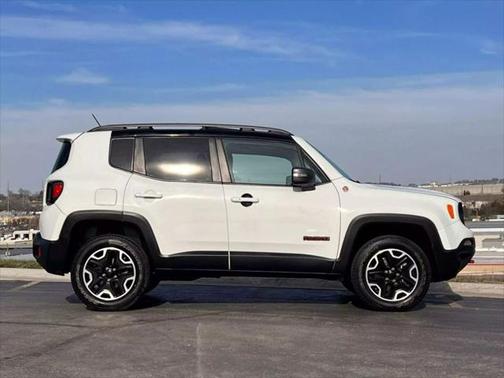2015 Jeep Renegade Trailhawk
