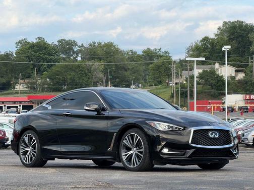 2017 INFINITI Q60 3.0T Premium