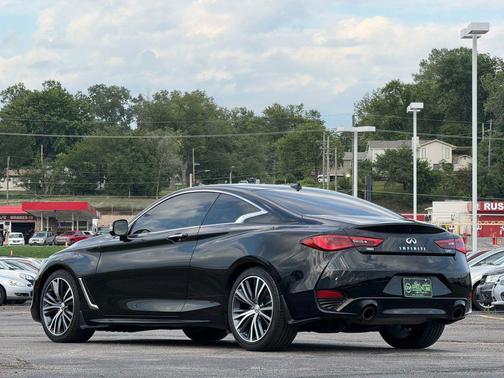 2017 INFINITI Q60 3.0T Premium