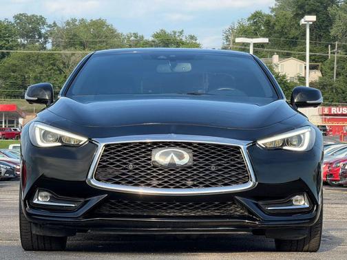 2017 INFINITI Q60 3.0T Premium