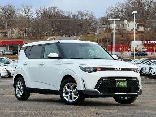 2024 Kia Soul LX