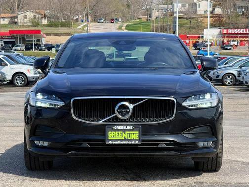 Mussel Blue Metallic 2018 Volvo S90 T5 Momentum