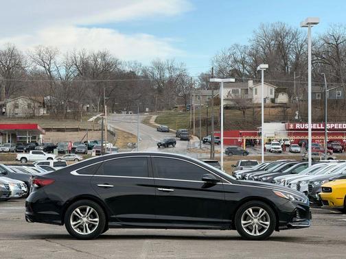 2018 Hyundai SONATA SEL