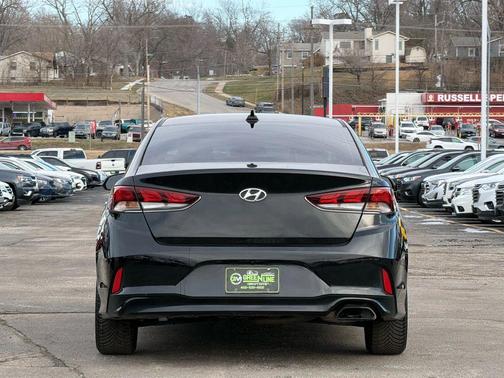 2018 Hyundai SONATA SEL