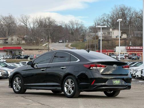 2018 Hyundai SONATA SEL