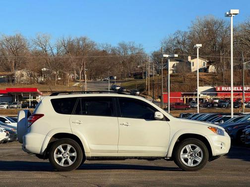 2010 Toyota RAV4 Limited