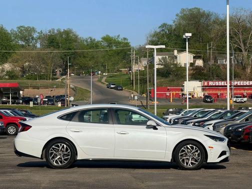 Quartz White 2021 Hyundai SONATA SEL