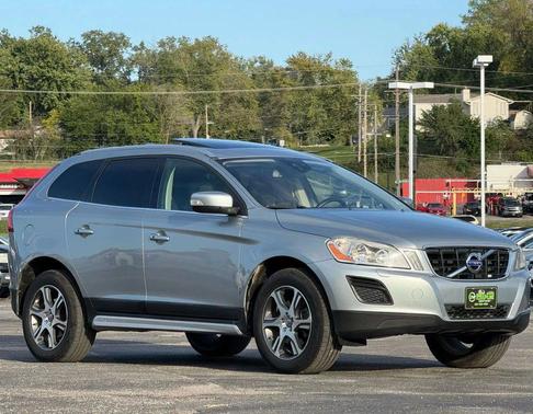 2012 Volvo XC60 T6 R-Design