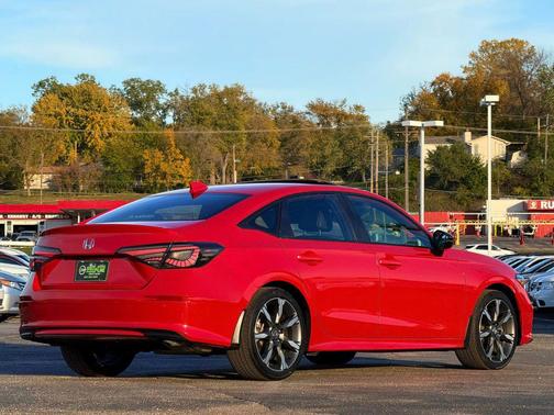 2025 Honda Civic Hybrid Sport Touring