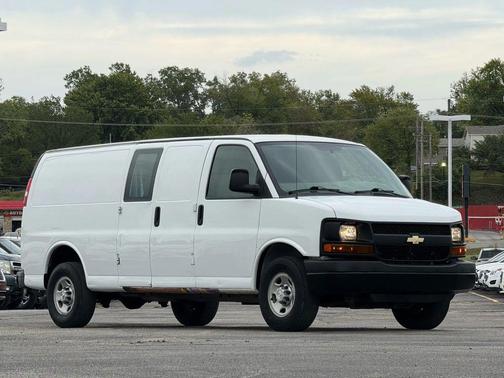 2016 Chevrolet Express 2500 Work Van