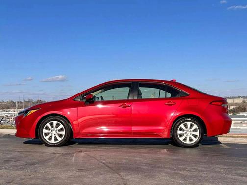 Barcelona Red Metallic 2020 Toyota Corolla LE