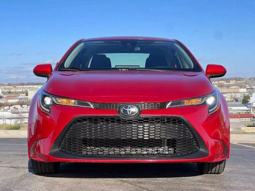 Barcelona Red Metallic 2020 Toyota Corolla LE
