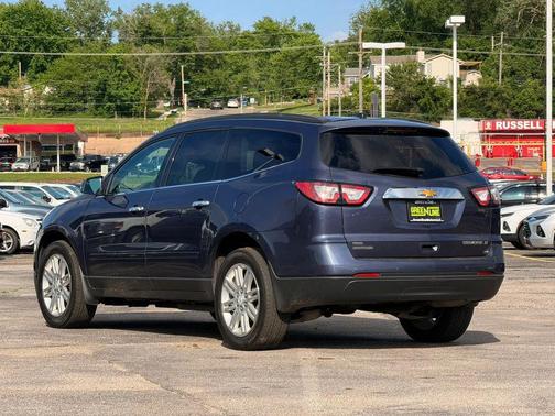 Gray 2014 Chevrolet Traverse 1LT