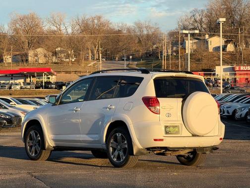 2008 Toyota RAV4 Sport