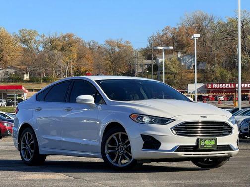 2020 Ford Fusion SEL