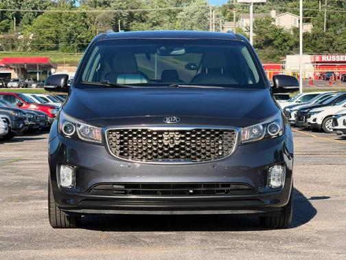 Platinum Graphite 2018 Kia Sedona SX