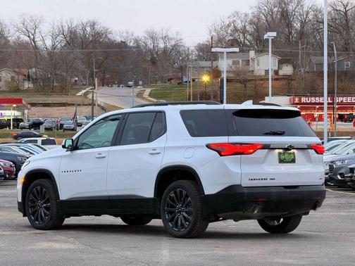 2023 Chevrolet Traverse RS