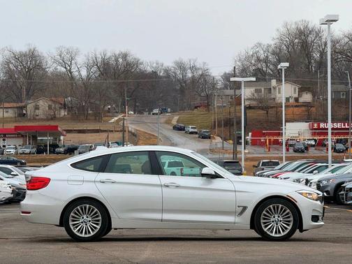 2015 BMW 328 Gran Turismo xDrive