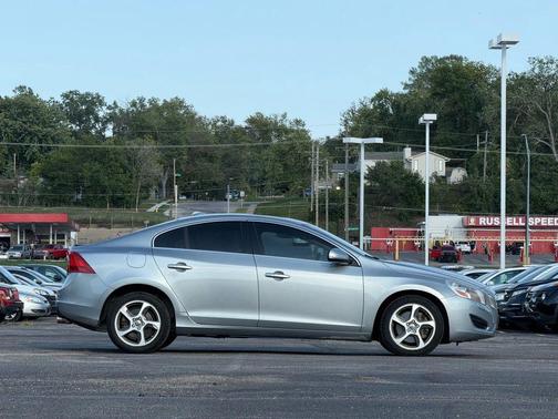2013 Volvo S60 T5