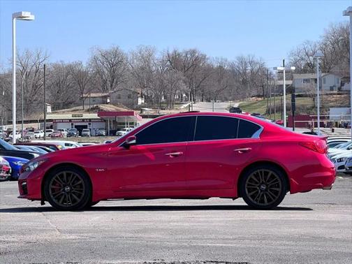 2017 INFINITI Q50 3.0t RED SPORT 400
