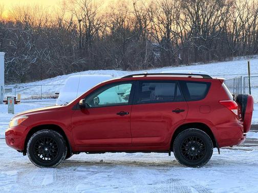 2007 Toyota RAV4 Sport