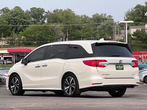 2019 Honda Odyssey Elite