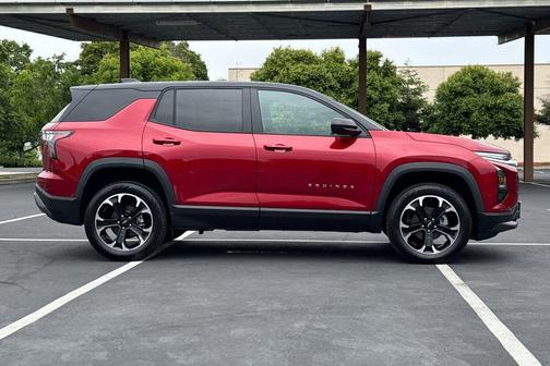 Radiant Red Tintcoat 2026 Chevrolet Equinox 1LT