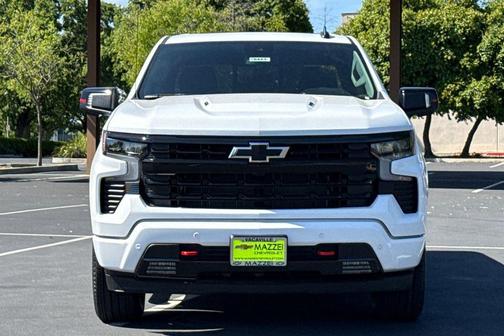 Summit White 2026 Chevrolet Silverado 1500 RST