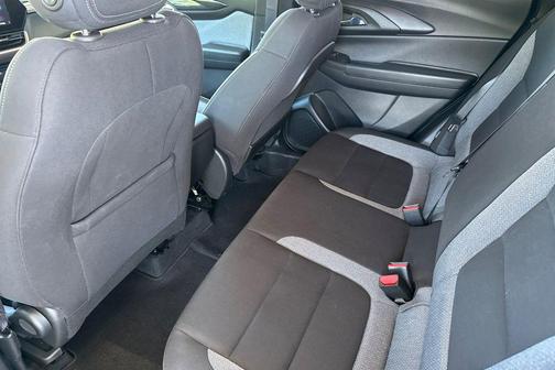 Mosaic Black Metallic 2026 Chevrolet Trailblazer LT