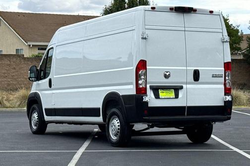 Bright White Clearcoat 2026 RAM ProMaster 2500 Tradesman