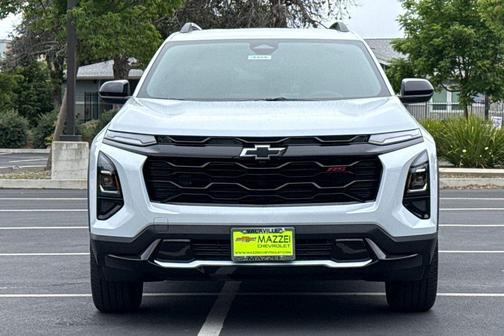 Polar White Tricoat 2026 Chevrolet Equinox FWD RS