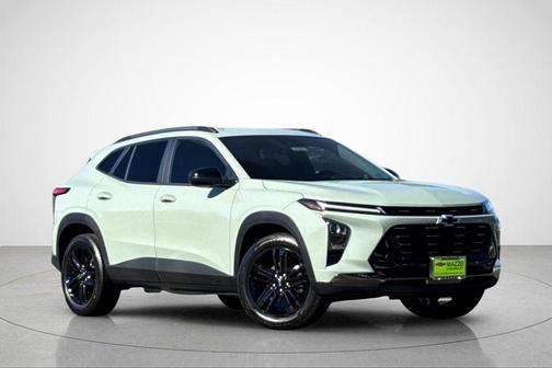 Cacti Green 2026 Chevrolet Trax FWD ACTIV