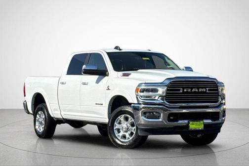 2022 RAM 2500 Laramie Crew Cab 4x4 6'4' Box