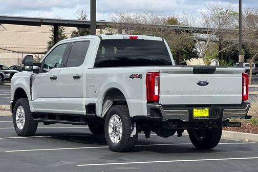 2025 Ford F-250 XLT