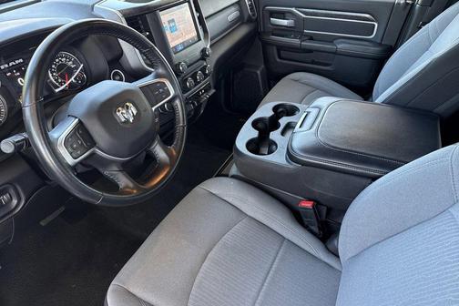 Granite Crystal Metallic Clearcoat 2024 RAM 2500 Big Horn Crew Cab 4x4 6'4' Box