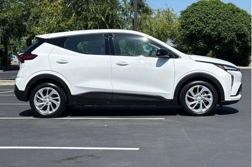 Summit White 2027 Chevrolet Bolt LT FWD