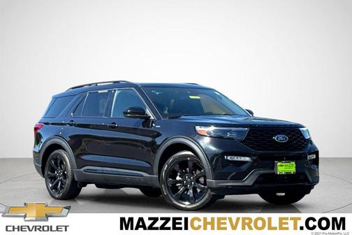Black Metallic 2024 Ford Explorer ST-Line