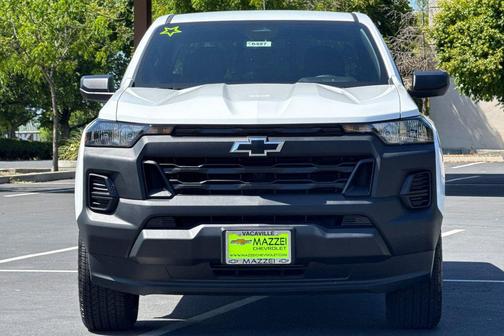 Summit White 2026 Chevrolet Colorado WT